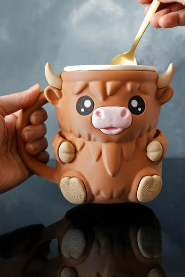The Highland Cow Ice Cream Pint Holder